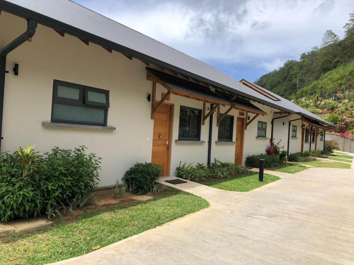 Paradise Chalets Yoga&Wellness Takamaka Eksteriør billede
