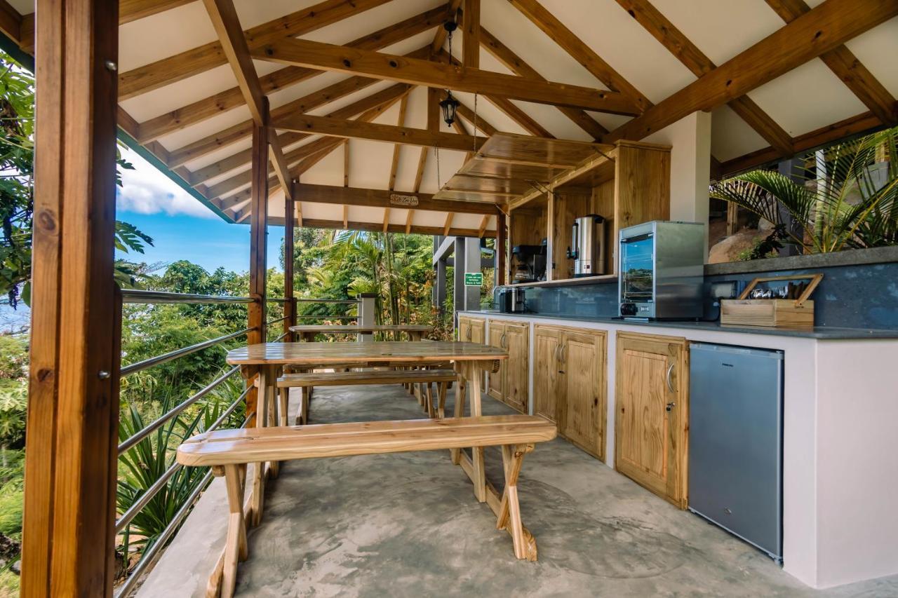 Paradise Chalets Yoga&Wellness Takamaka Eksteriør billede
